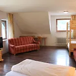 Hotel Action Forest - Kletterwald - Lasertag - Naehe Badeparadies 3*