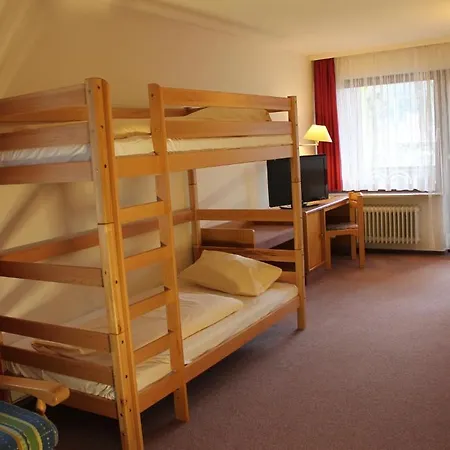 Action Forest - Kletterwald - Lasertag - Naehe Badeparadies Otel Titisee-Neustadt