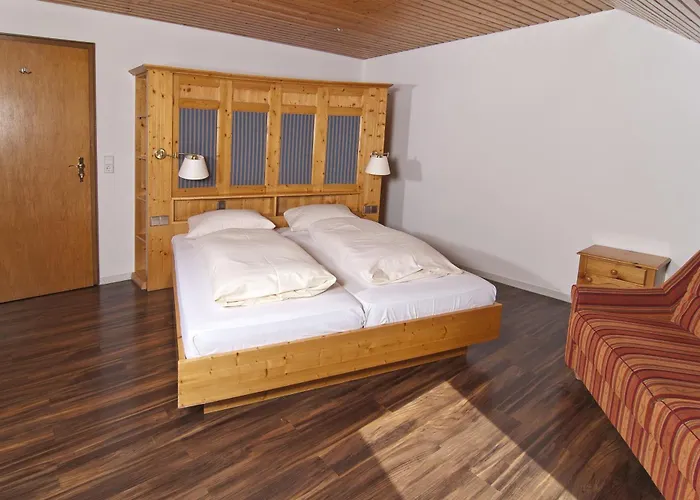 Otel Action Forest - Kletterwald - Lasertag - Naehe Badeparadies